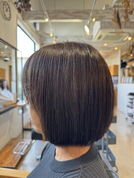 エシレ(esille.) 艶ボブ