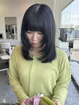 タブー(TABOO) あき/レイヤーカット/ダークグレージュ