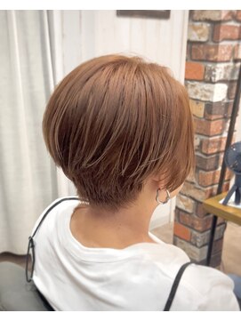 ルーナヘアー(LUNA hair) 前下がりショート