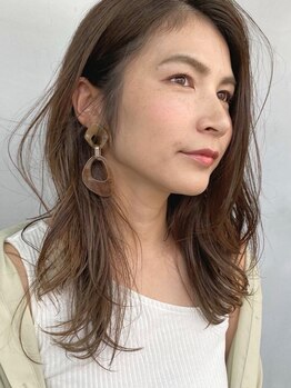 ヘアーワークスヴィクサス 諫早店(HAIR WORKS VIXUS)の写真/何よりもカウンセリングを大事に。お悩みにお応えしながら”自分らしく”、”女性らしく”を引き出します!