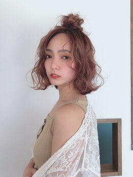 女性スタッフだけなので、初めてご来店の方にもオススメ♪女性目線の細やかな提案で納得の仕上がりに◎