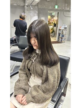 ラック(LUCK) イルミナカラー/髪質改善/船橋/くすみベージュ/細めハイライト