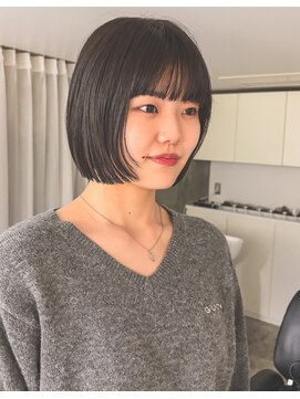 ニイ(nii.) 黒髮ボブ