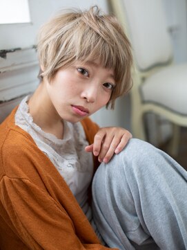フローラビューティーヘアー(Flora Beauty Hair) 外国人風ハイトーンショート/20代/30代/40代/50代/岡山/表町