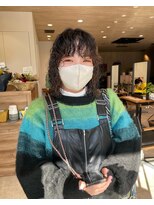 ミューズ バイ ケンジ(MUSE by KENJE)&nbsp;ブリーチ履歴があるとは思えないパーマデザイン