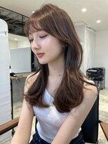 アリュウル 表参道 青山(Allure) 小顔に見えるくびれヘア レイヤーカット 透明感カラー KAKO