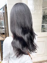 アミュレ(Amule)&nbsp;黒髪うる艶艶感アップ髪質改善ゆる巻きロングヘア30代