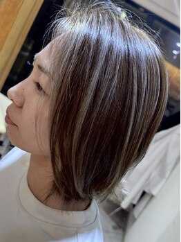 ヘアーパーチ(HAIR perch)の写真/立体感のある仕上がりに感動！大人女性のための上質なグレイカラーで、ワンランク上のお洒落を楽しめる♪