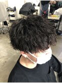 ツイスパマッシュ(刈り上げツーブロック黒髪パーマ)