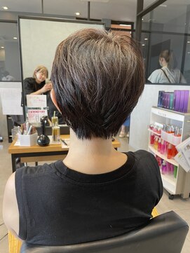 アチーブリス(achieve Liss) ハンサムショートすっきりボブぷつっとカットナチュラルカラー