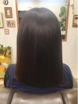 タビー(Tabby)の写真/【天然100％ハナヘナ取扱店】これからは頭皮に優しくヘアカラーをしませんか？顧客様にもご好評です◎