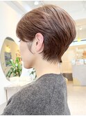 40代50代60代ひし形くびれ美ショート愛されオリーブグレージュ