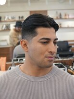 ザ チョップ ショップ ハラジュク(THE CHOP SHOP HARAJUKU)&nbsp;ミドルパート + テーパーフェード