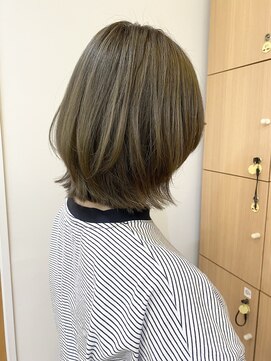 モリオ フロム ロンドン 成増店 【morio成増/一戸】大人かわいいレイヤーボブ外ハネ