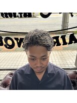 ゴートファミリー 川口(G.O.A.T FAMILY)&nbsp;スパイラルパーマ　メッシュ