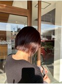 30代ぱっつんボブ×艶ブラウン