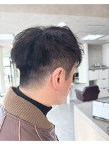 ホワイトストーン WHITE STONE&nbsp;刈り上げセンターパートナチュラルフェードショート