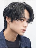 渋谷波巻きツイストスパイラルシャドウルーズパーマツーブロック