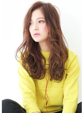 アズーア ヘアーアンドスパ(azure hair&spa) ふわっと再現簡単！ロングパーマ　【横浜駅】
