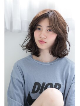 アンヘアー 元町三宮(UNHAIR) 【shiomi H】ナチュラルミディアム