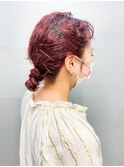 お団子 簡単アレンジ ぐるぐる 個性的 パーマアレンジ