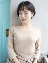 バース(BIRTH) 天神【BIRTH】ショコラアッシュ×オン眉耳掛けショート