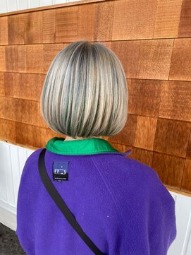 アンチ(ANTI) シルバー×インナーブルー