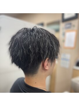 モナミ美容室 ゆるツイストパーマ