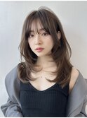 上品さと可愛さと色気のあるヘアです。　顔まわりのゆるレイヤー