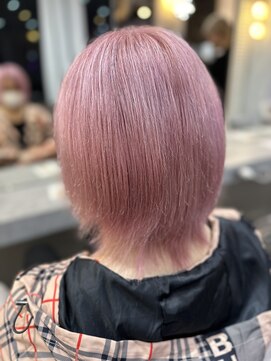 ラビス 浦和(Lovis) 切りっぱなしボブ/エアリーロング/美髪/ピンクブラウン/浦和