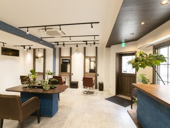 アースペース ウェスト(ARSPASE WEST)の写真/【TX浅草駅A2出口から徒歩2分】大型店が苦手な方にも◎緑に囲まれたゆったりとしたサロンタイムをご提供＊