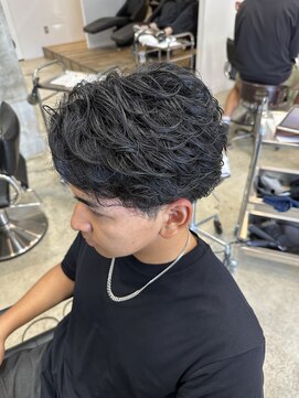 リット(lit.) ブルーブラック/スペインカール/スパイキーショート/守谷