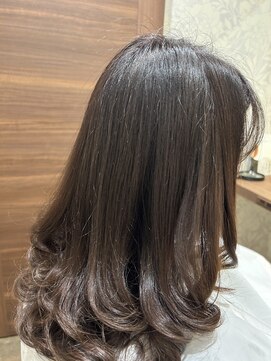 ラフィンハーツ(Laughing h's) パーマ(ロング・ローレイヤー)