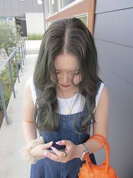 エムサロン 高崎あら町テラス店(emusalon) 【茉雪】柔らかオリーブベージュ