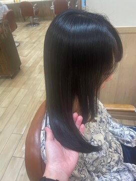 オリーブスバイネオリーブ(Olive's by neolive) ボブルフ_ネビージュ_小顔_ワンレン_黒髪_白髪ぼかし_前髪　V