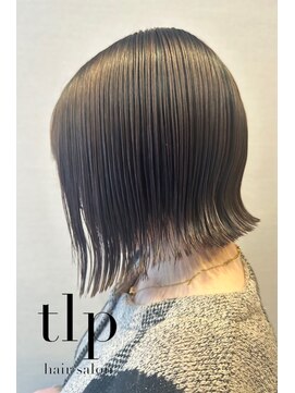 ヘアーサロン TLP 外はねボブ