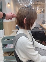 ロシェ 横浜店(loche)&nbsp;ミニボブ×顔まわりレイヤー×メルティカラー[横浜駅]