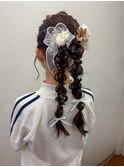ツインポニーアレンジ　成人式ヘアセット　10代