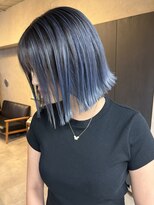 サニー 渋谷(SUNNY)&nbsp;バレイヤージュ、ブルー、ハイライト、ボブ、ケアブリーチ