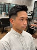 横浜西口メンズベリーショート刈り上げフェードツーブロック30代
