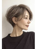 ハーツ(Heart's)&nbsp;大人ショート　白髪ぼかし　脱白髪染め　ハイライト40代50代60代