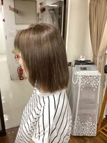 ユウビ(YUBI)&nbsp;カット+部分酸性ストレート