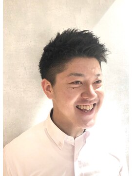 アイディール(:ideal) 20代30代40代☆《メンズカット》ビジカジ☆スパイキーショート！