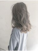 【Marl】ホワイティーグレージュカラーの無造作セミディ♪