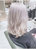 外国人風にイメチェン☆ホワイトアッシュグレージュカラー