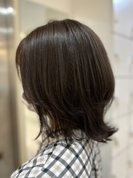 ラウレア(LAULEA) 人気!伸ばしかけカット/ボブカット/くびれヘア/ウルフカット