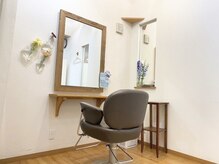 ヘアー メイク エリノ(hair make erino)の雰囲気（個室が２つ/マンツーマン対応/完全予約制/周りが気にならない）