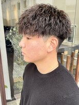 マグ カーネ バイ フィフス(Mag KANE by fifth)&nbsp;ツイストスパイラルパーマツイストパーマメンズマッシュパーマ