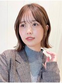 ぱつっとボブ 外ハネ シースルーバング顔周り おくれ毛