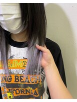 アリエル セバスチャン&nbsp;レイヤーカット×インナーエクステ